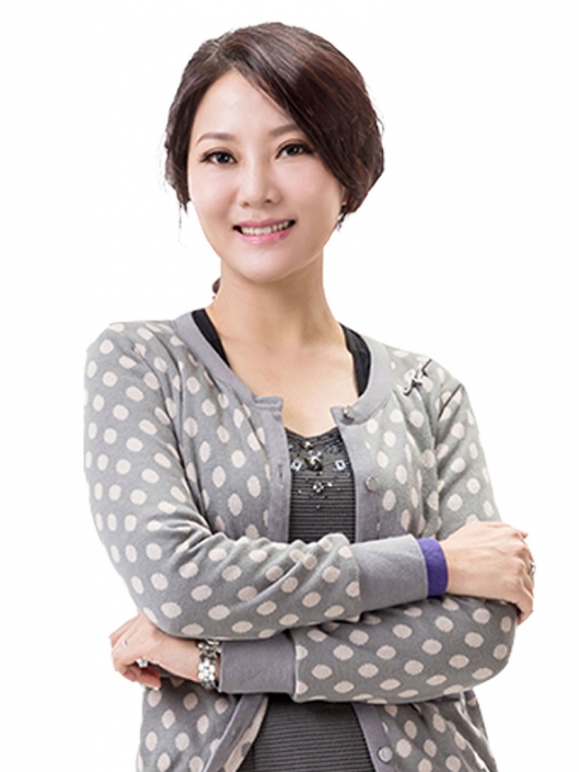 曹馨尹 CINDY TSAO HSIN YIN