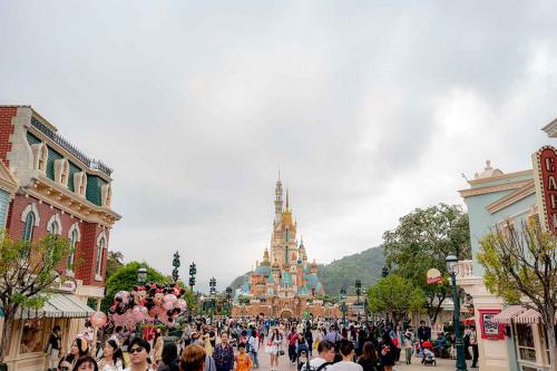 D1-02 NEFFUL-DISNEY-2025-0043