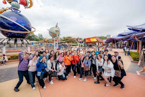 D1-04 NEFFUL-DISNEY-2025-0085