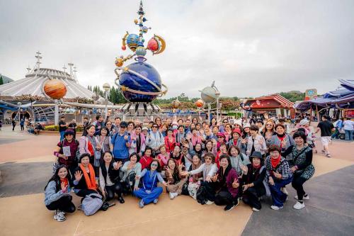 D1-05 NEFFUL-DISNEY-2025-0103