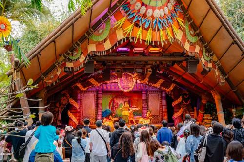 D1-13 NEFFUL-DISNEY-2025-0224