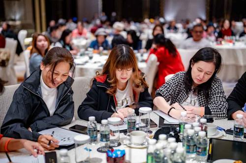 D4-AM-39 NEFFUL-Conference-2025-807
